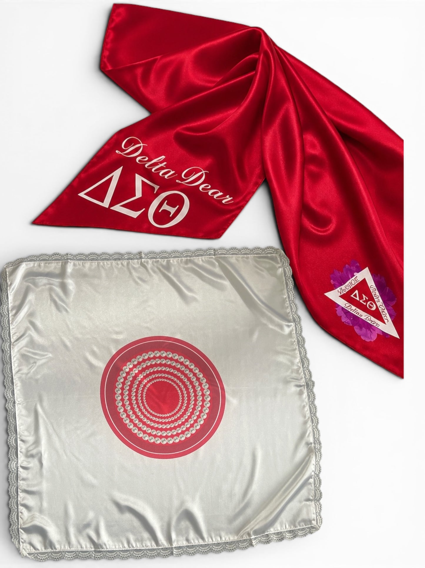 Delta Dear & Pearls lap scarf